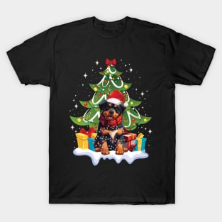 Merry Christmas Tree With Rottweiler Dog T-Shirt